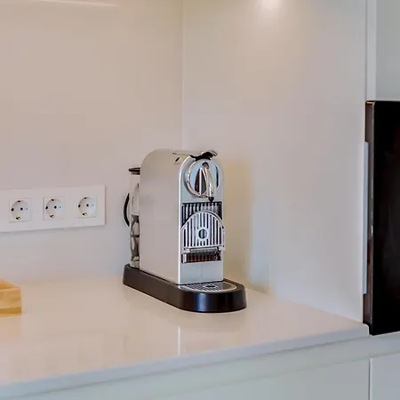 Modern 2bdr In The Nine Apartament *